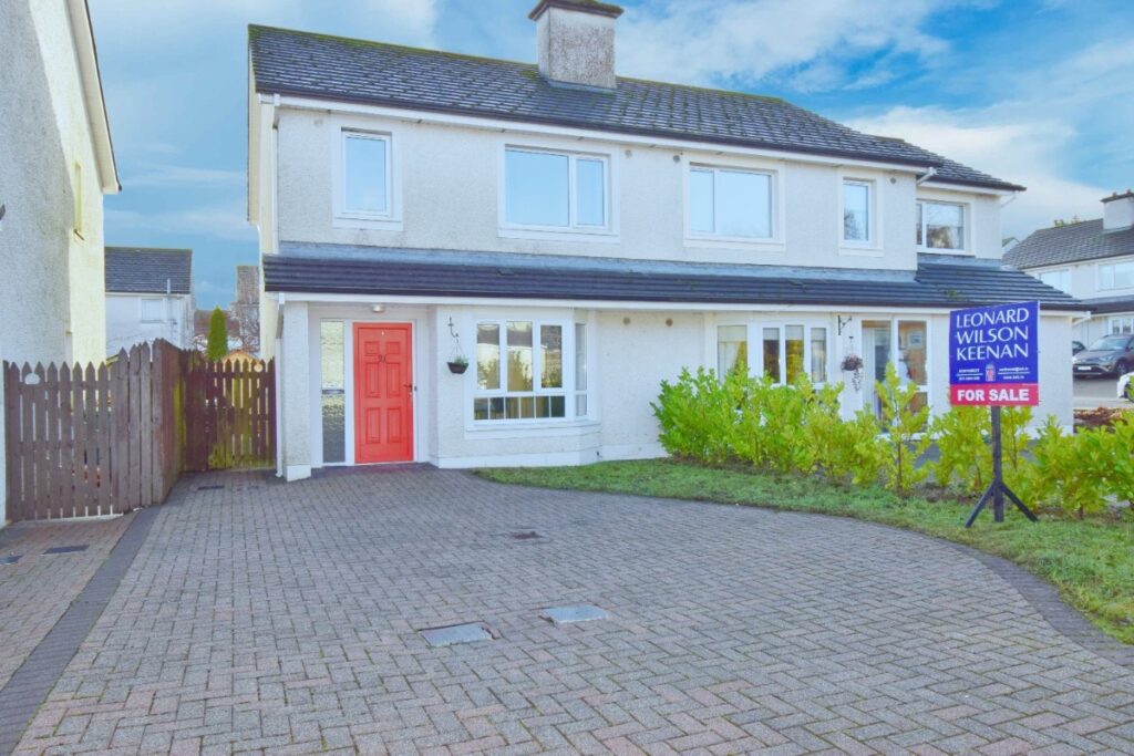 21 Bothar An Corran, Ballymote, Sligo
