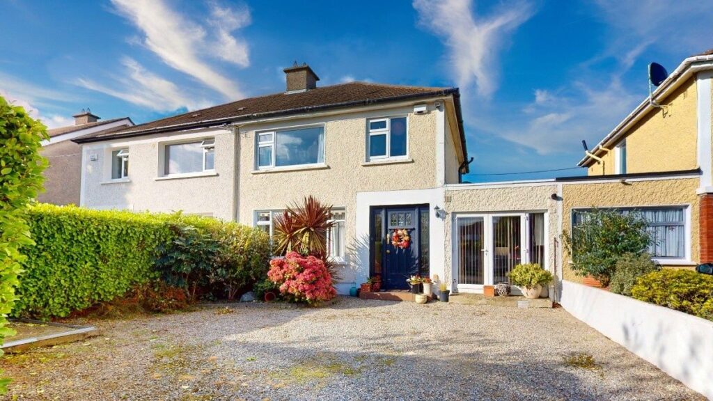 73 Ludford Park, Ballinteer, Dublin 16