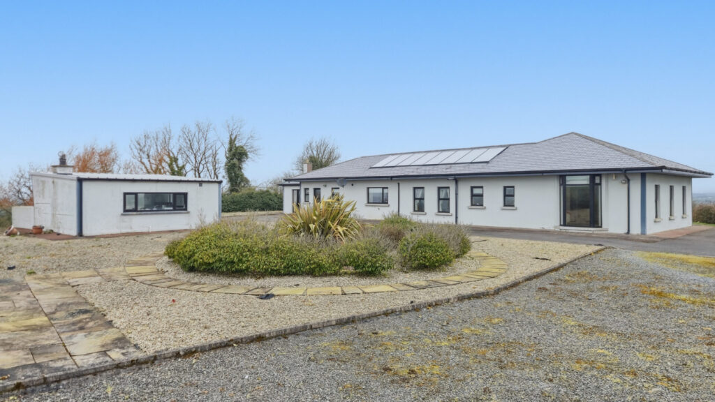 Aghaloughan, Virginia, Co. Cavan