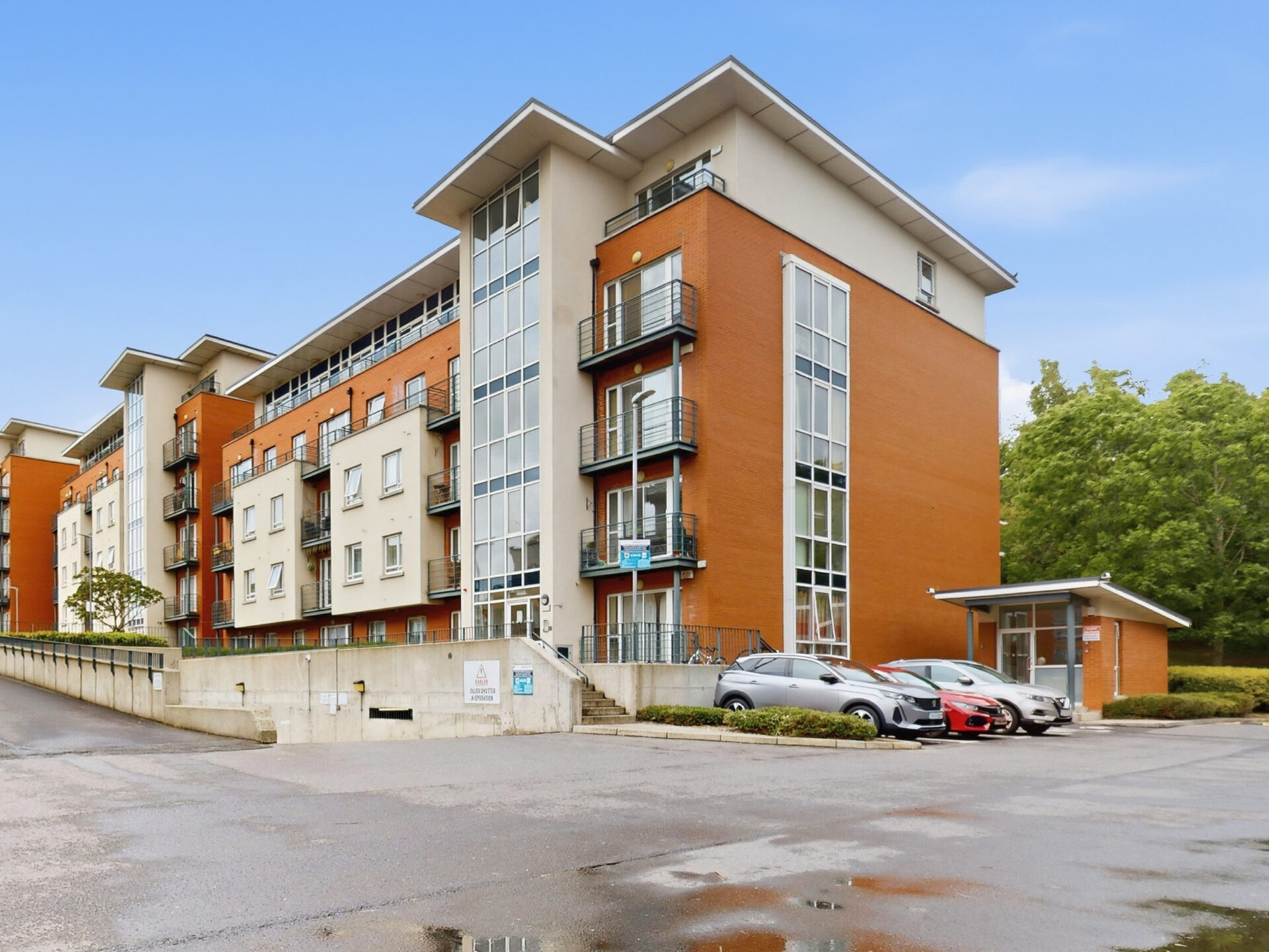 332 Premier Square, Finglas, Dublin 11