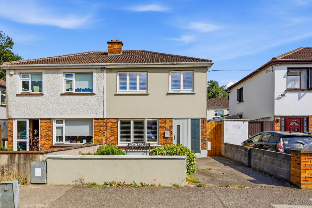 4 Blakestown Road Dublin 15