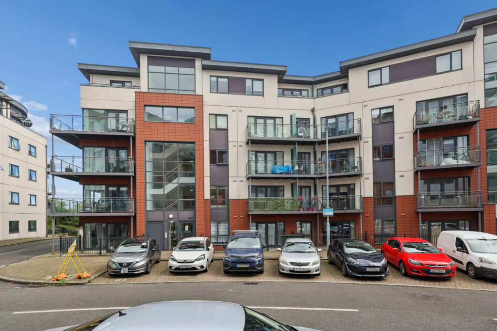 Apartment 8, Beacon, Royal Canal Park, Ashtown, Dublin 15 D15KF72