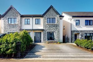 17 Glenheron Park, Greystones, Co. Wicklow, A63N920 - 1