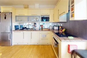 36 Malborough Court, Dublin 1, Dublin - 8
